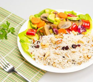 Tigaie picanta cu orez basmati si seminte – vegan