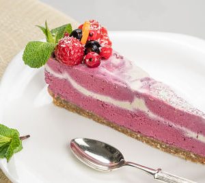 Tort fructe de padure – raw