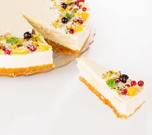 Tort pere banane si ananas – raw