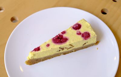 [:en]Cheesecake with Raspberry – raw [:ro]Cheesecake cu zmeură -raw[:] 1