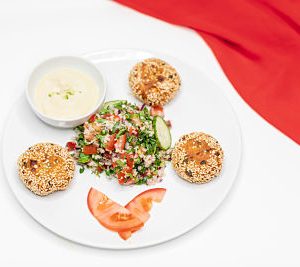 Falafel cu tabbouleh şi sos de muştar cu caju – vegan (3)_opt
