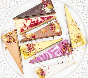 Happy Cakes – 8 felii de tort