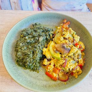 omleta vegana cu tofu si spanac