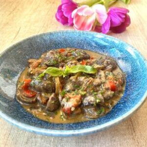 Ciuperci shiitake curry cu lapte de cocos