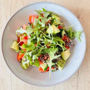 Salata quinoa tricolora resize